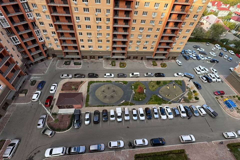 Продаётся 2-комнатная квартира, 57.6 м²
