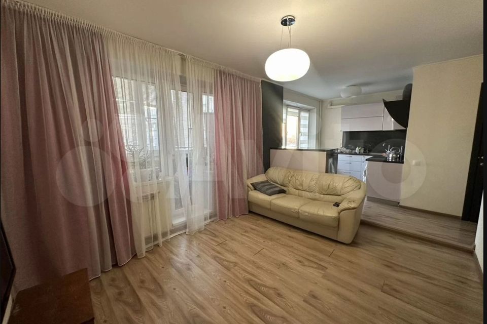 Продаётся 1-комнатная квартира, 37.3 м²