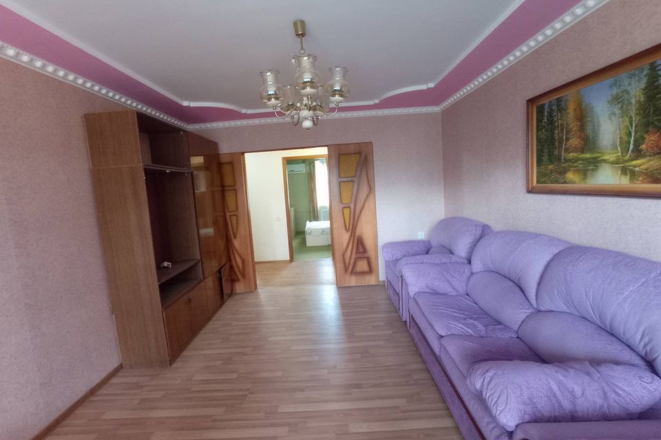 Продаётся 3-комнатная квартира, 59.8 м²
