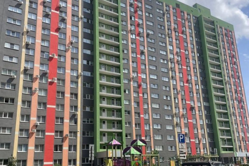 Продаётся 1-комнатная квартира, 37.8 м²