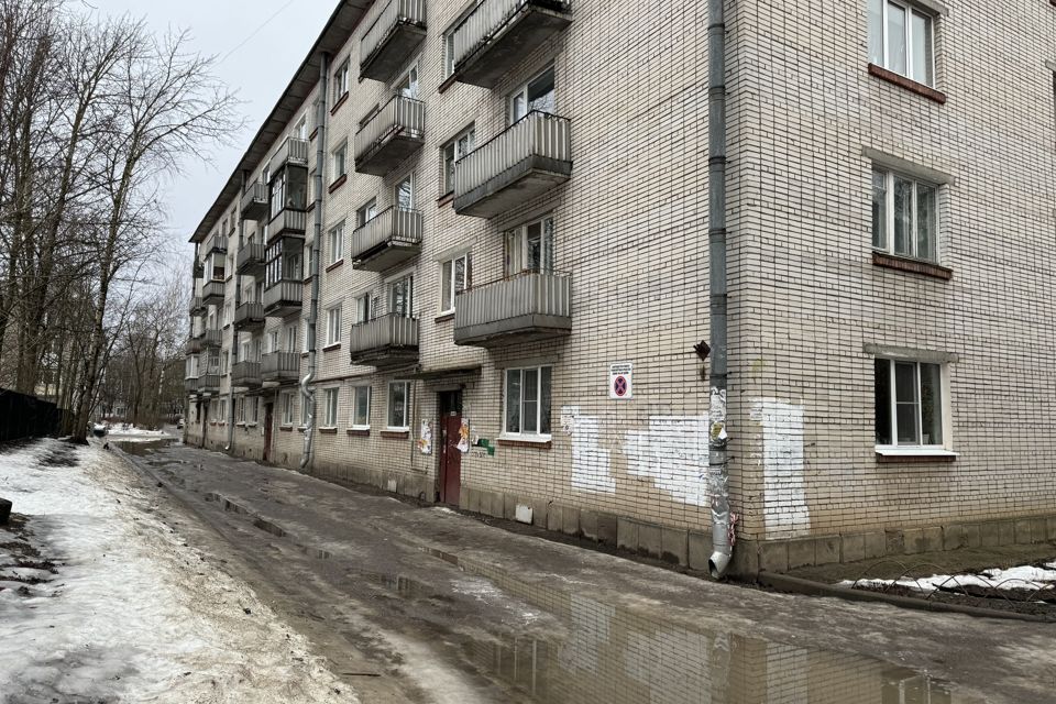 Продаётся 3-комнатная квартира, 64.5 м²