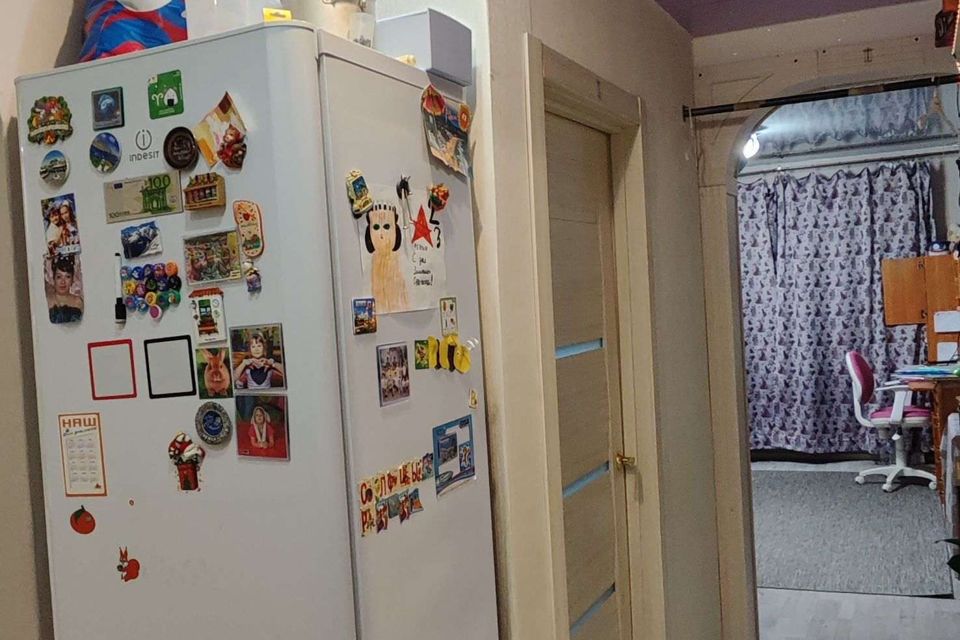 Продаётся 3-комнатная квартира, 52.5 м²