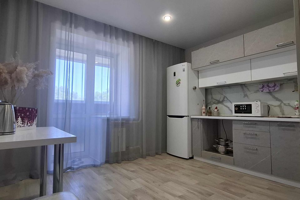 Сдаётся 1-комнатная квартира, 38 м²