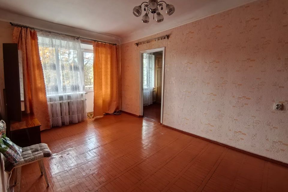 Продаётся 3-комнатная квартира, 54.4 м²