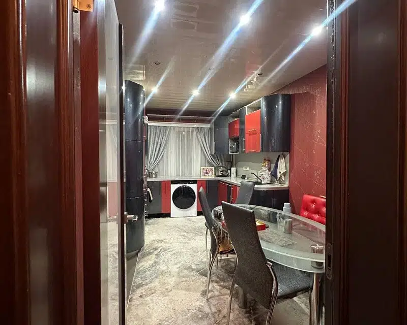 Продаётся 3-комнатная квартира, 85.3 м²