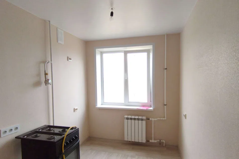 Продаётся 3-комнатная квартира, 51.9 м²