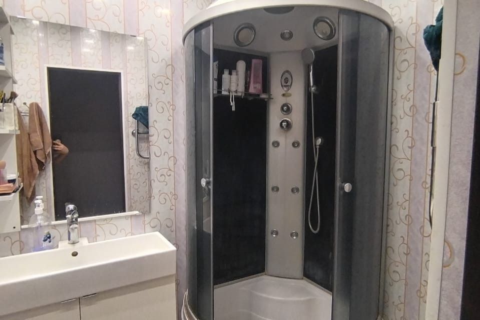 Продаётся 1-комнатная квартира, 46.9 м²