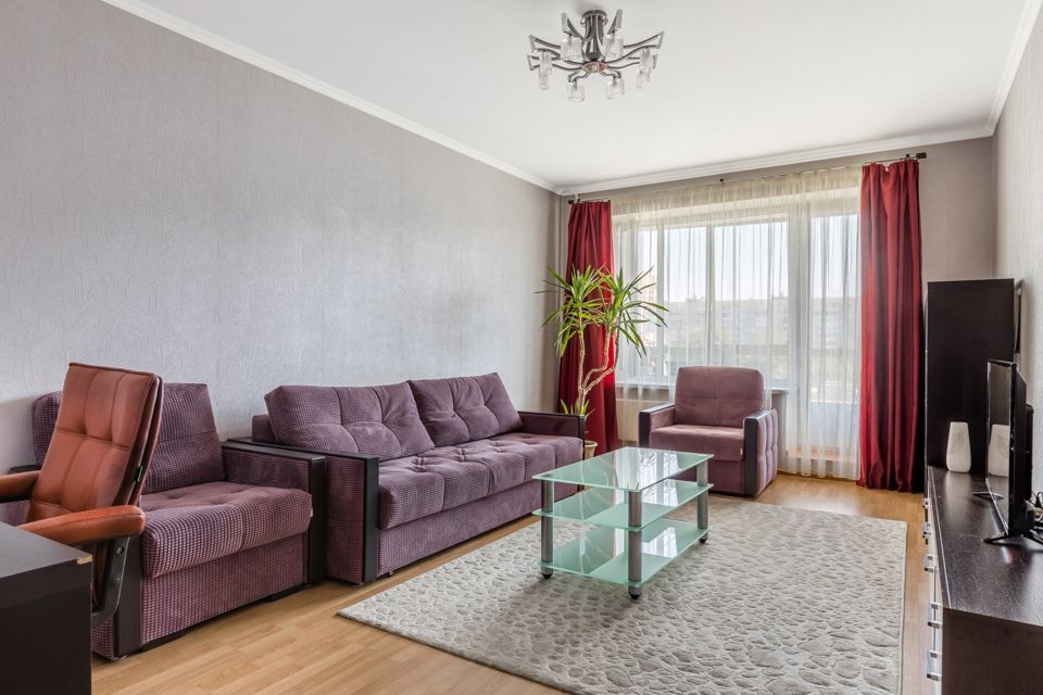 Продаётся 2-комнатная квартира, 92.6 м²