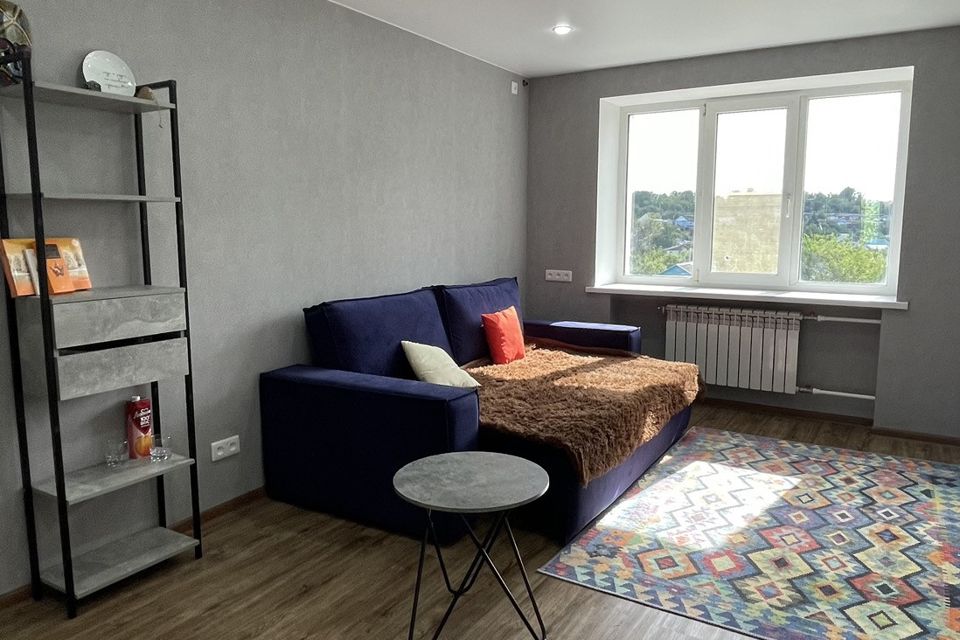 Продаётся 3-комнатная квартира, 63.5 м²