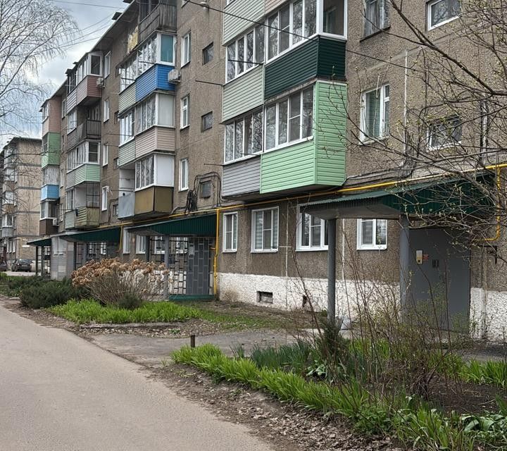 Продаётся 3-комнатная квартира, 61.9 м²