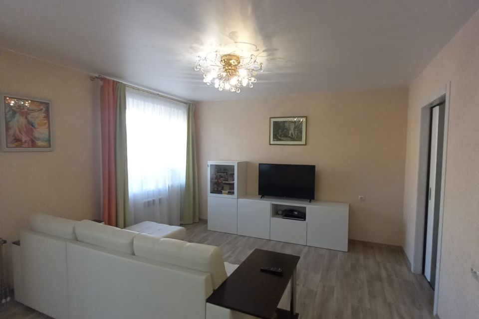 Продаётся 1-комнатная квартира, 35.6 м²