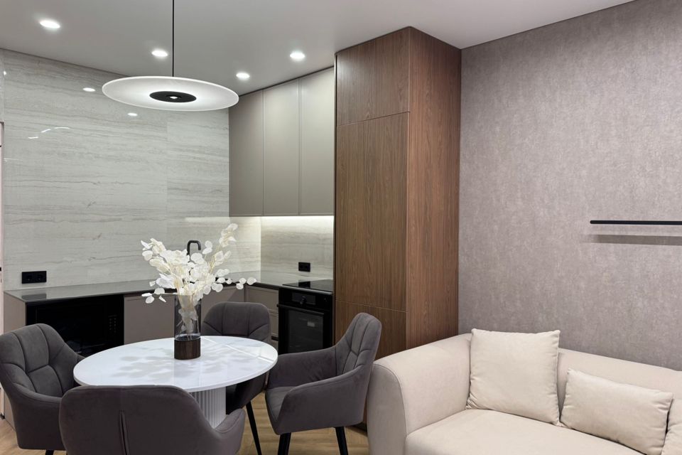 Продаётся 3-комнатная квартира, 63.6 м²