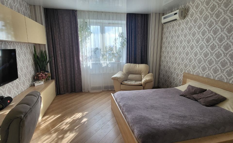 Продаётся 2-комнатная квартира, 55.9 м²