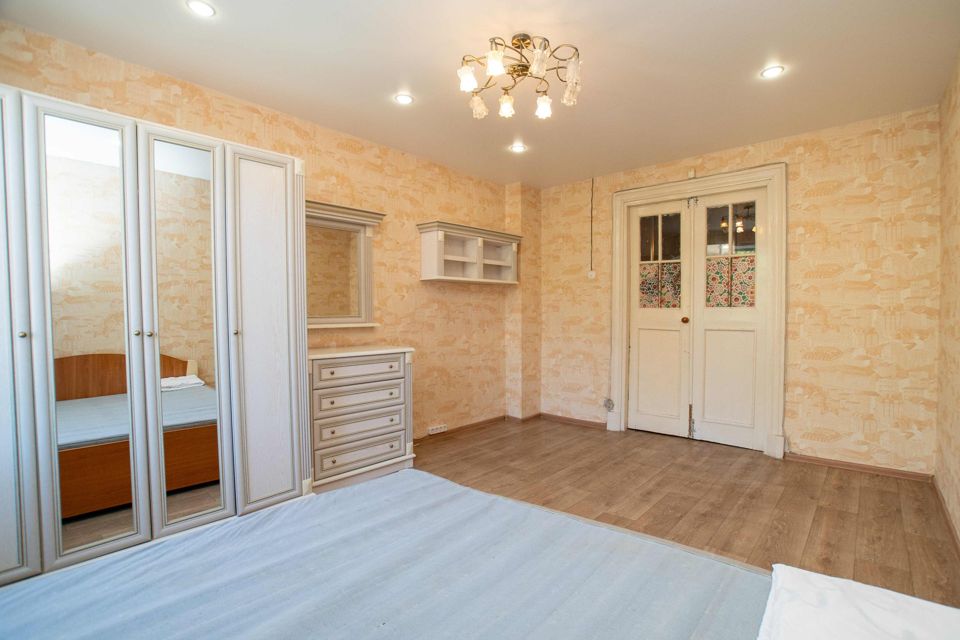 Продаётся 2-комнатная квартира, 58.4 м²