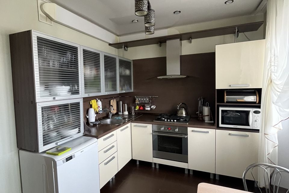 Продаётся 3-комнатная квартира, 85 м²