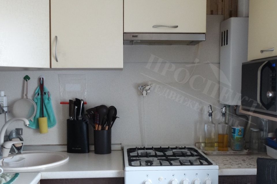 Продаётся 2-комнатная квартира, 43.3 м²