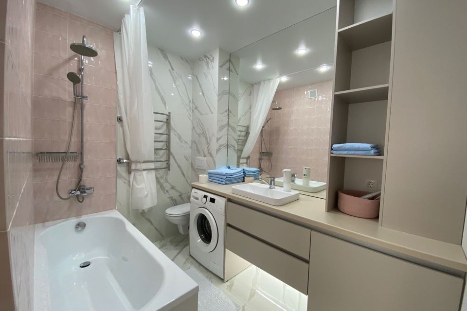 Продаётся 3-комнатная квартира, 117.3 м²