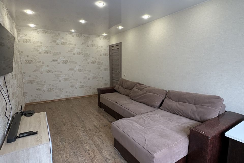 Продаётся 3-комнатная квартира, 56.8 м²