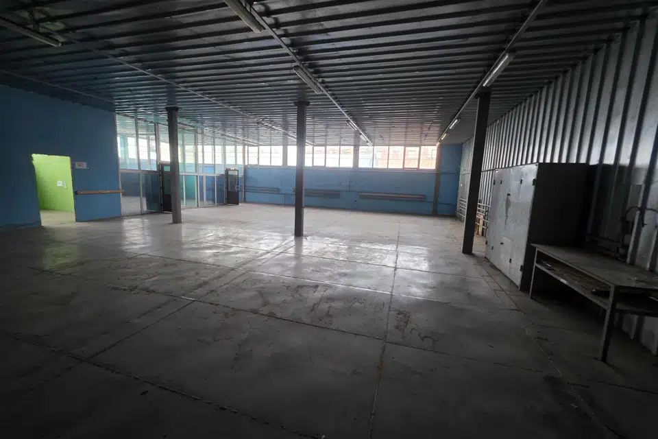 Сдаётся помещение своб. назначения, 1500 м²