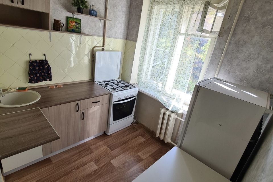 Продаётся 2-комнатная квартира, 42.2 м²