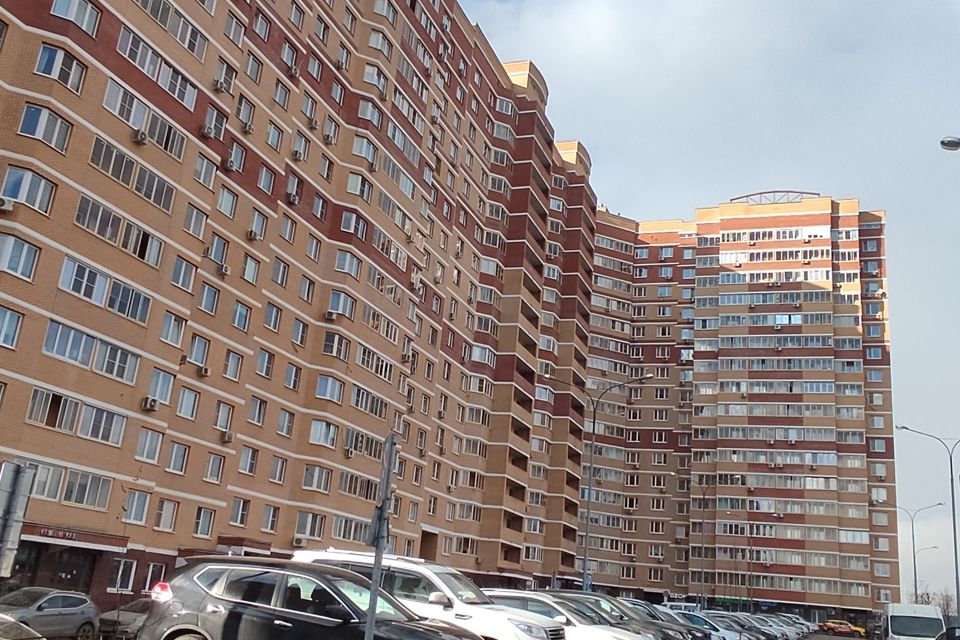Продаётся 1-комнатная квартира, 47.3 м²