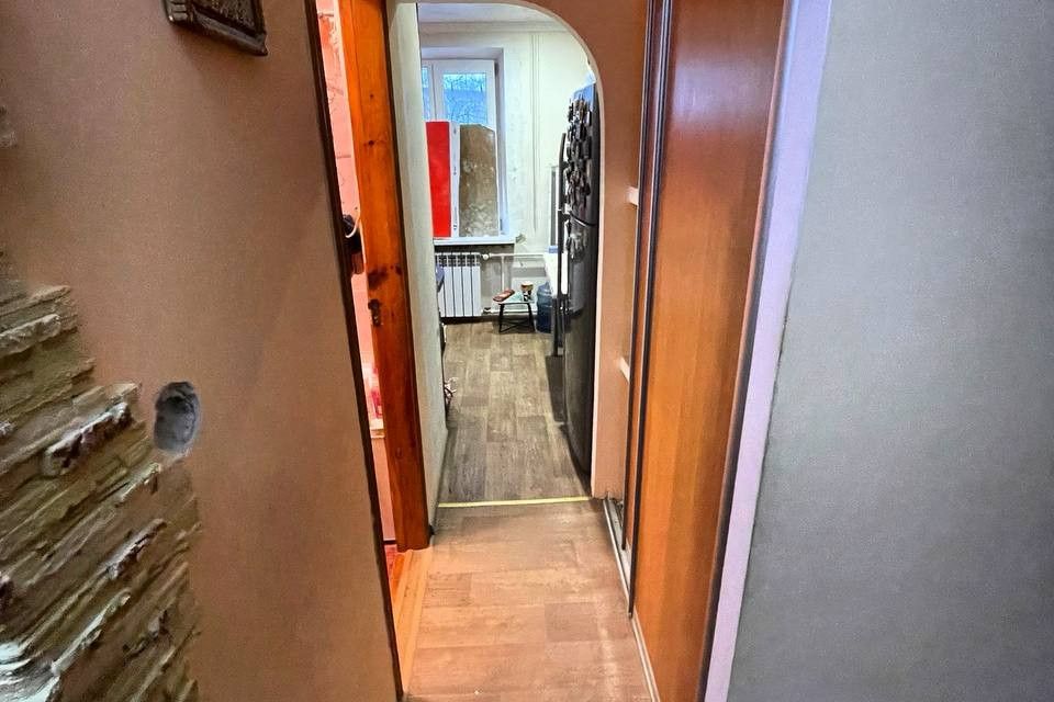 Продаётся 4-комнатная квартира, 74 м²
