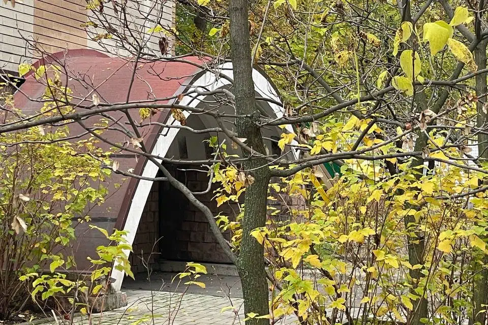 Продаётся машиноместо, 15 м²