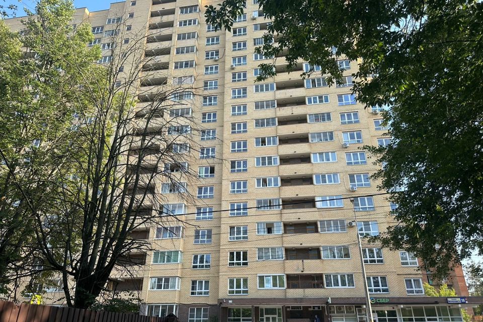 Продаётся 1-комнатная квартира, 41 м²