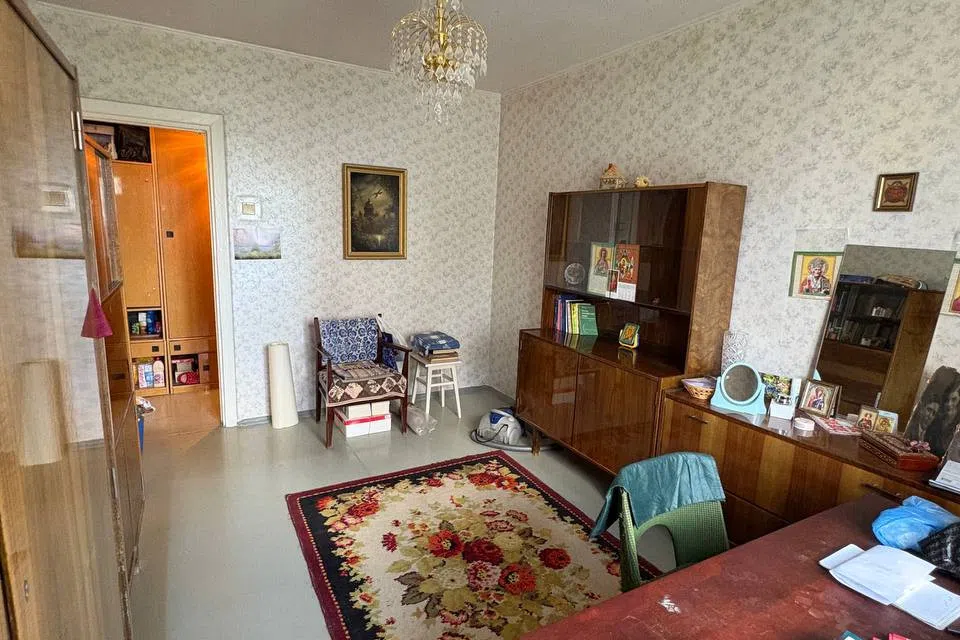 Продаётся 4-комнатная квартира, 65 м²