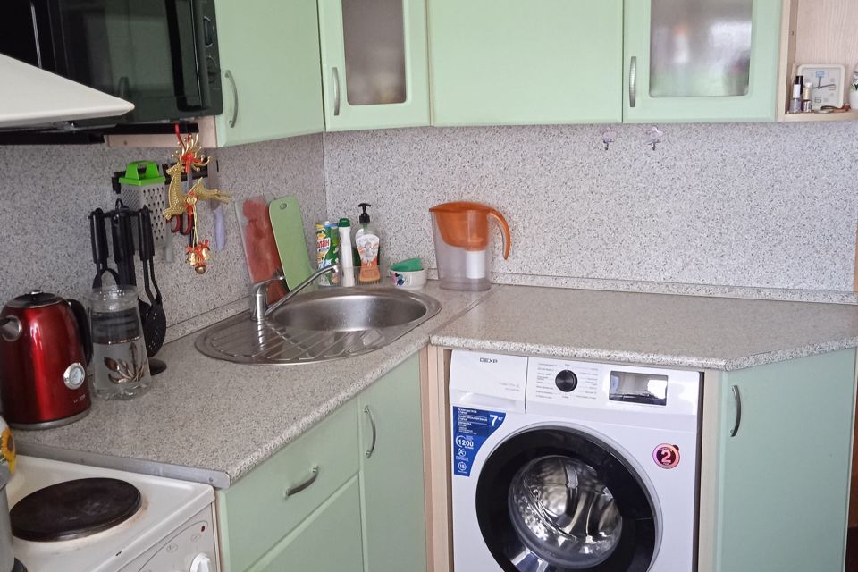 Продаётся 1-комнатная квартира, 32 м²