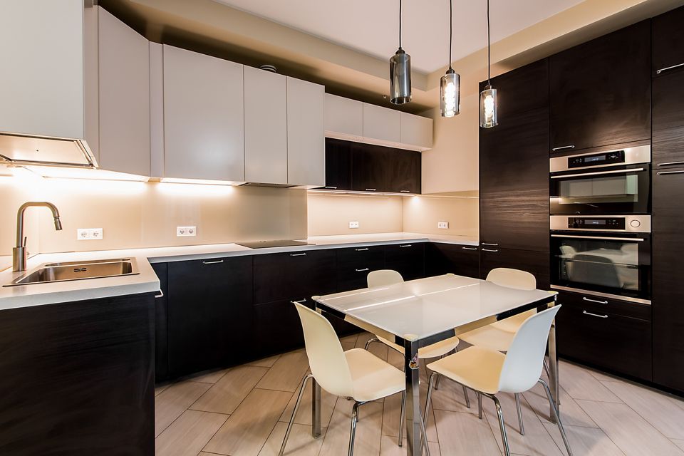 Продаётся 2-комнатная квартира, 63.3 м²