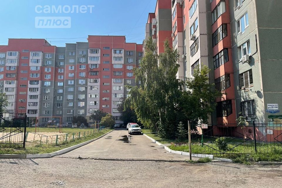 Продаётся 2-комнатная квартира, 72 м²
