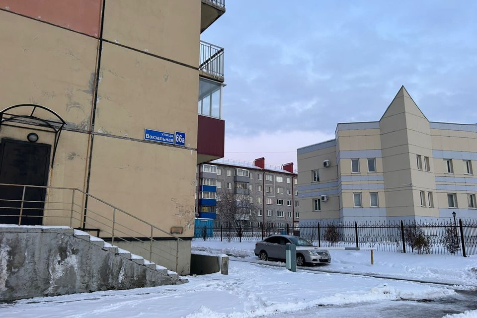 Вокзальная 40 междуреченск. Вокзальная 66. Вокзальная 66. Кафе любимое луганск. Вокзальная 1 винзили.