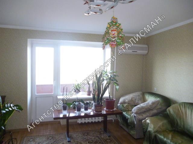 Продаётся 4-комнатная квартира, 78.5 м²