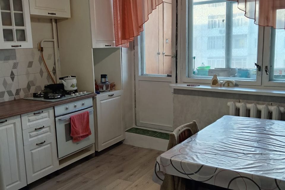 Продаётся 3-комнатная квартира, 77.8 м²