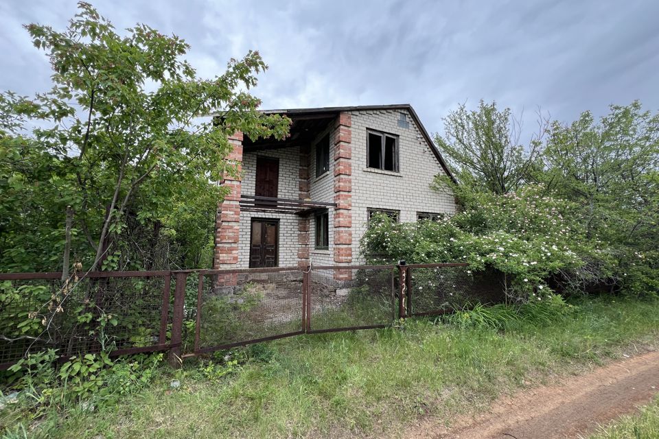 Продаётся 2-этажный дом, 60 м²