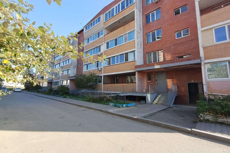 Продаётся 2-комнатная квартира, 62.4 м²
