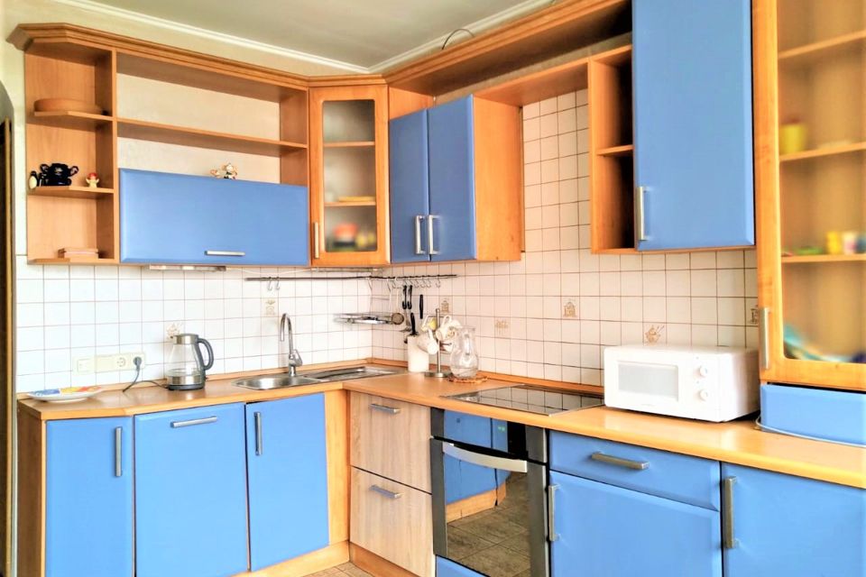 Продаётся 3-комнатная квартира, 76.4 м²