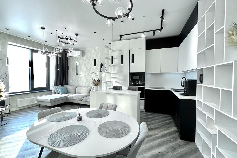 Продаётся 4-комнатная квартира, 99.2 м²