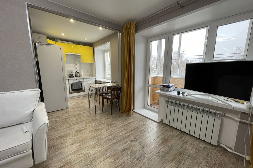 Продаётся 2-комнатная квартира, 43.7 м²