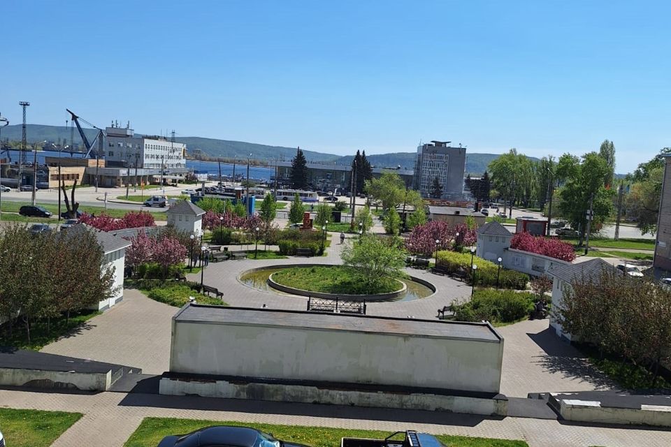 Продаётся 3-комнатная квартира, 55 м²