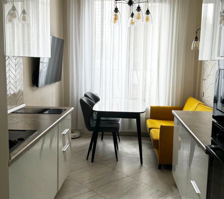 Продаётся 2-комнатная квартира, 55 м²