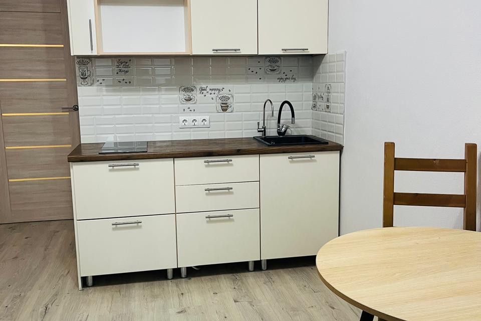 Продаётся 1-комнатная квартира, 39 м²