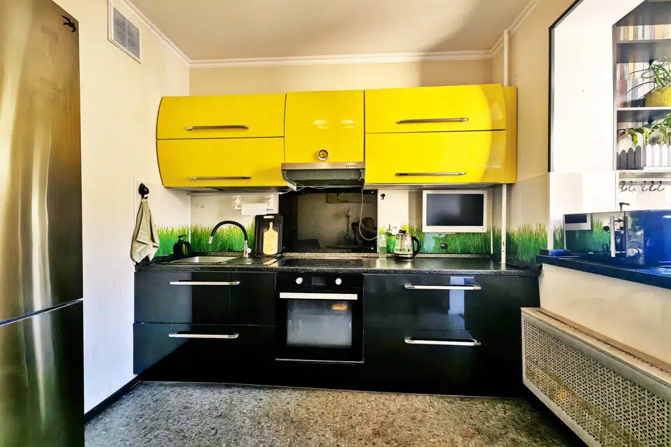 Продаётся 3-комнатная квартира, 60.7 м²