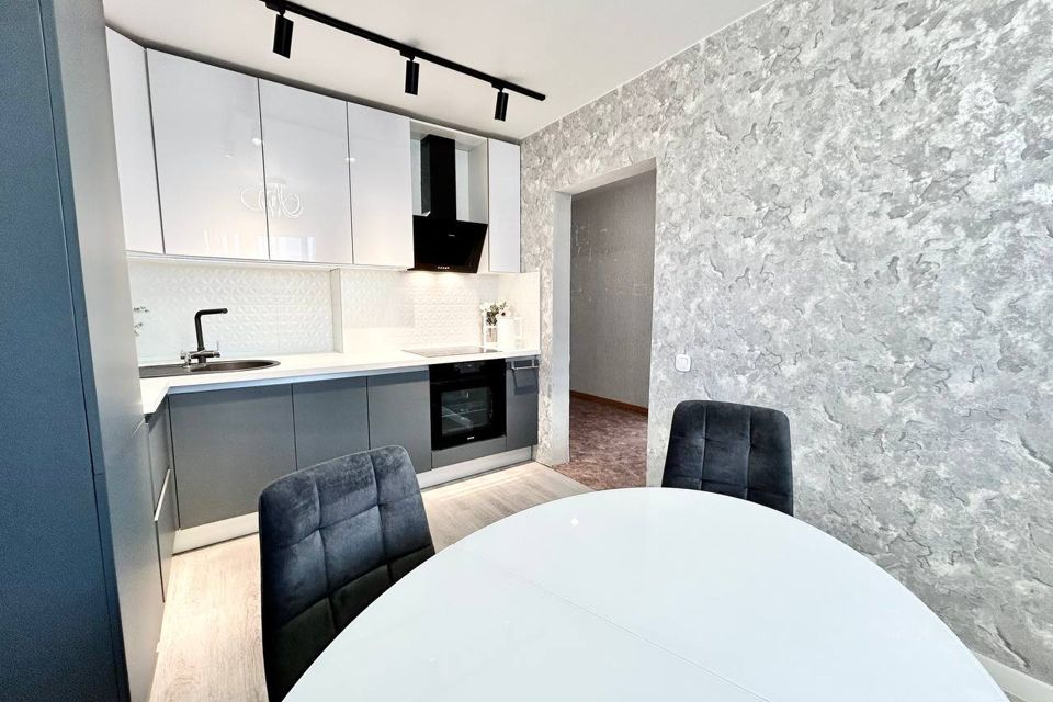 Продаётся 2-комнатная квартира, 54.5 м²