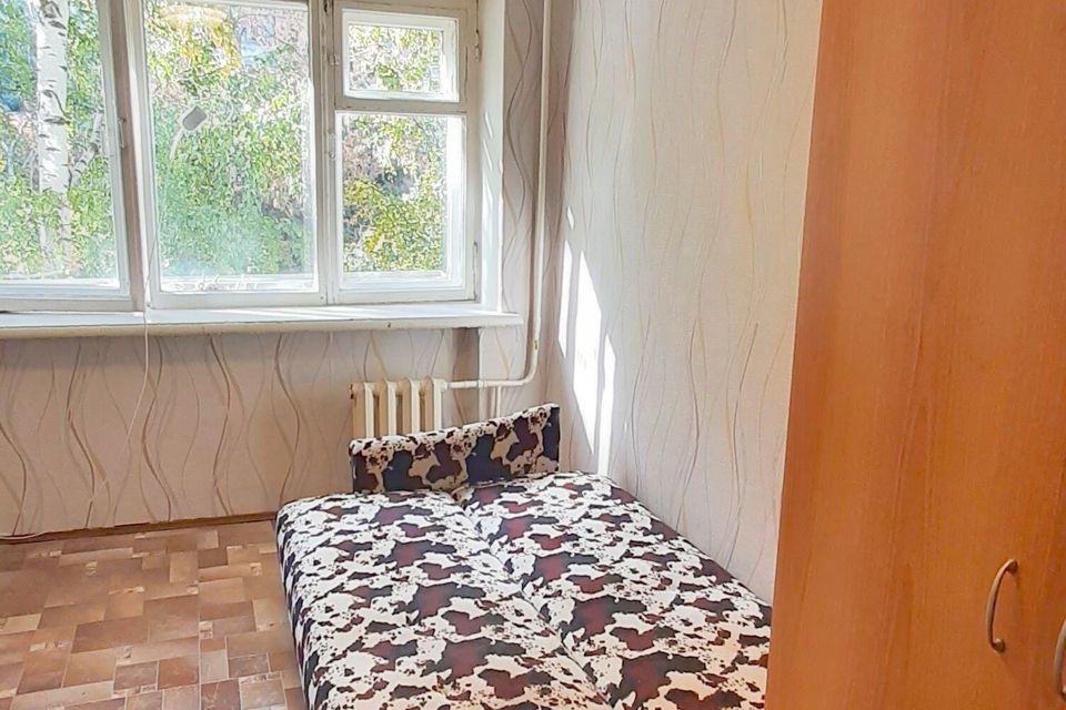 Продаётся комната в 1-комн. квартире, 12.9 м²