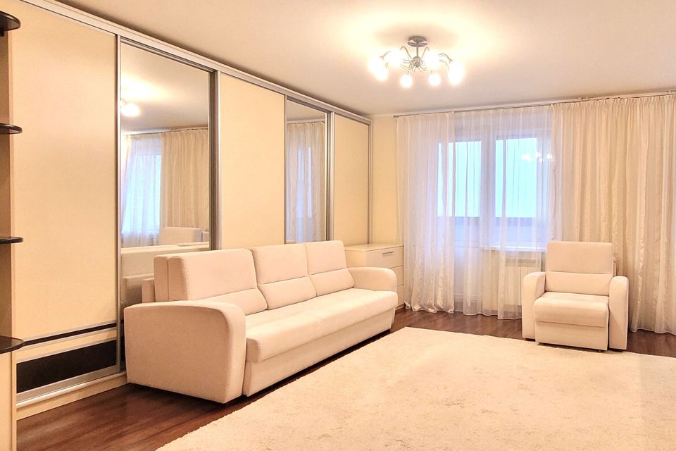 Продаётся 1-комнатная квартира, 37.5 м²