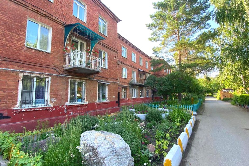 Продаётся 3-комнатная квартира, 60 м²
