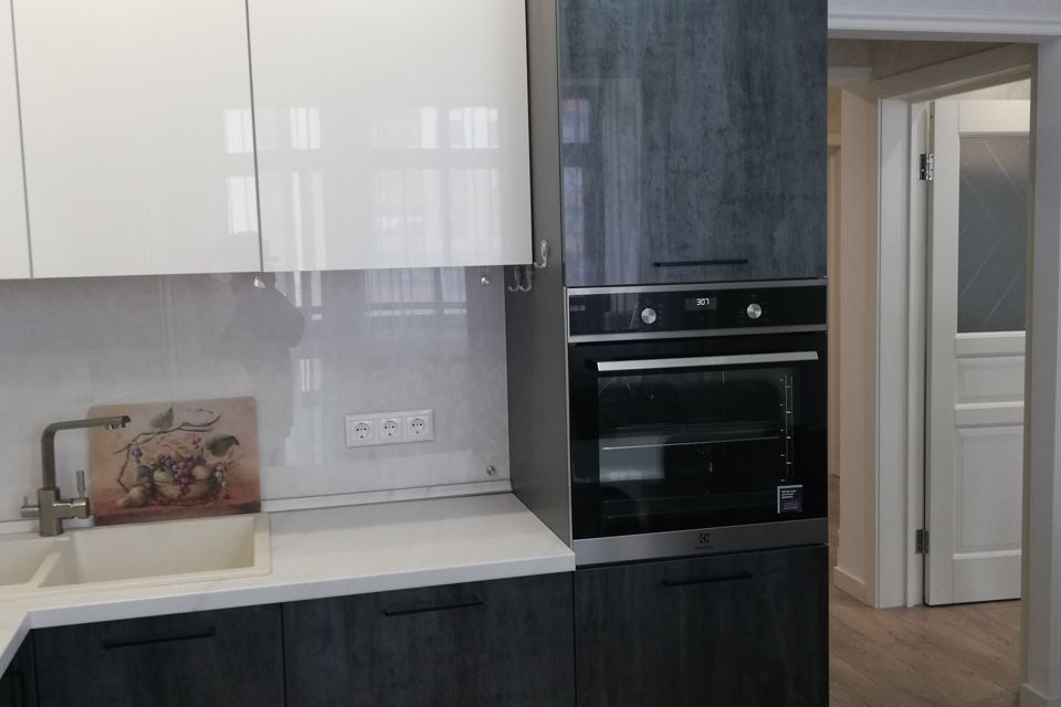 Продаётся 2-комнатная квартира, 62.4 м²
