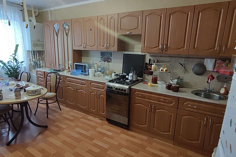 Продаётся 1-комнатная квартира, 43.8 м²